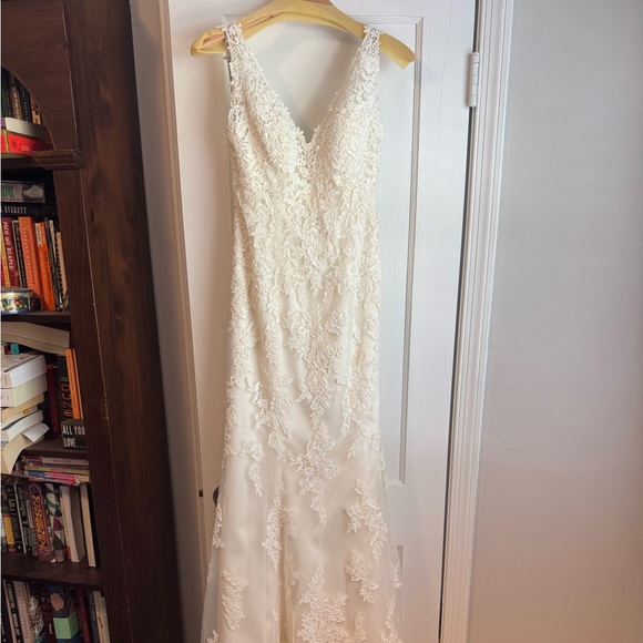 Maggie Sottero Dresses & Skirts - Maggie Sottero Wedding Gown